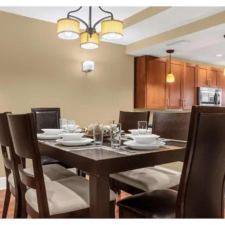 Cozy & Elegant 4Br Enchanted Townhouse - 1 Mile To Disney With Resort Pool, Gym, & Jacuzzi Orlando Exterior photo